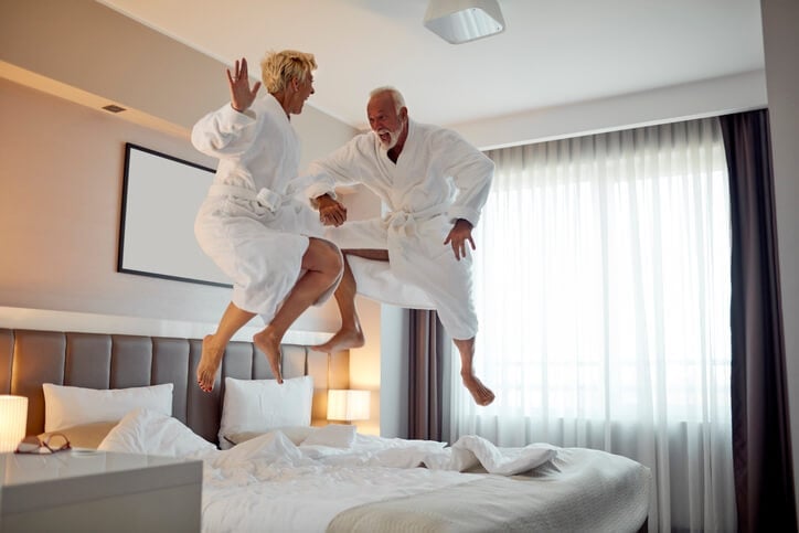 retiring to a holiday inn